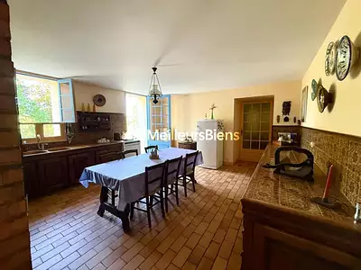 Maison, 248 m²