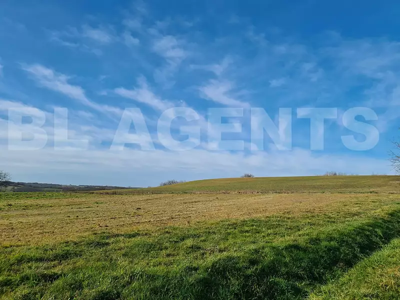 Terrain, 2 061 m²