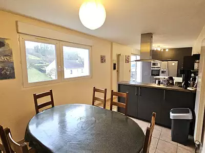 Maison, 285 m²