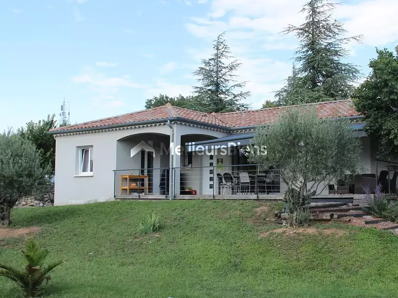 Maison, 106 m²