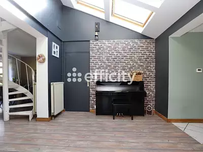 Maison, 132 m²