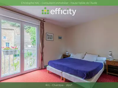 Maison, 670 m²