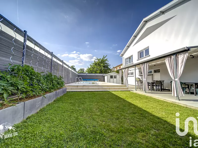 Maison, 180 m²