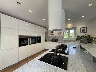 Maison, 180 m²
