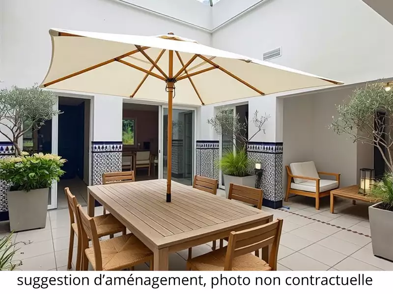 Maison, 163 m²