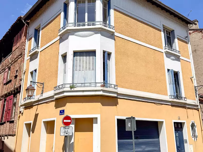 Immeuble, 102 m²