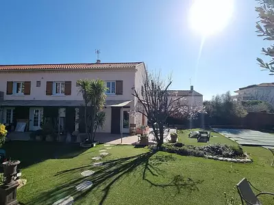 Maison, 234 m²