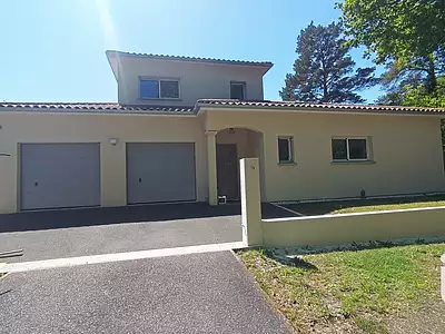 Maison, 176 m²
