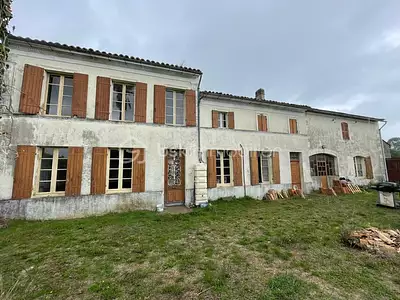 Maison, 268 m²