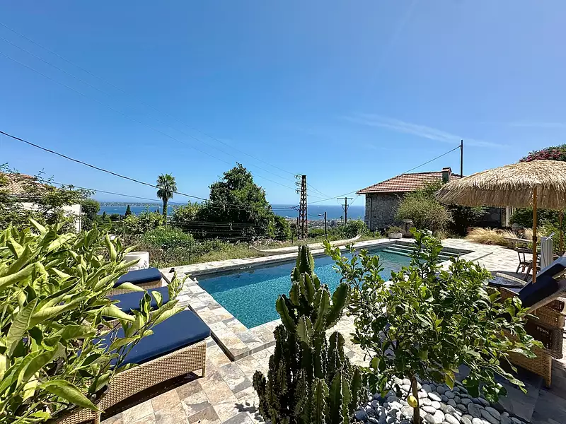 Maison, 165 m²