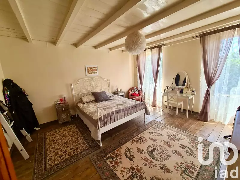 Maison, 207 m²