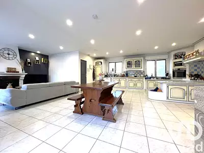 Maison, 102 m²