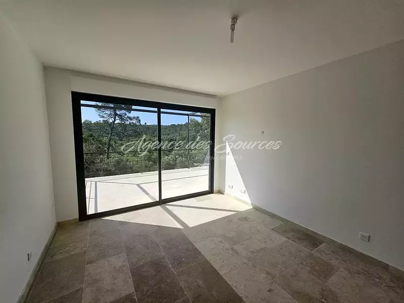 Maison, 176,58 m²