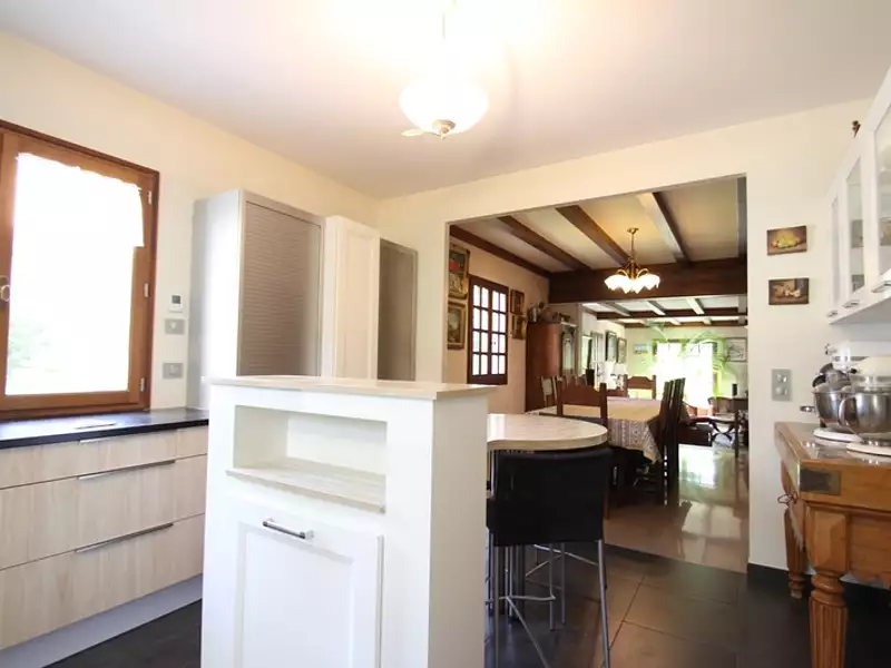 Maison, 256 m²