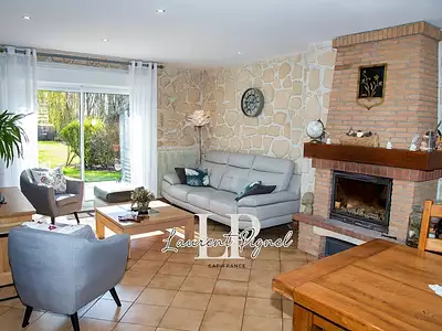 Maison, 177 m²