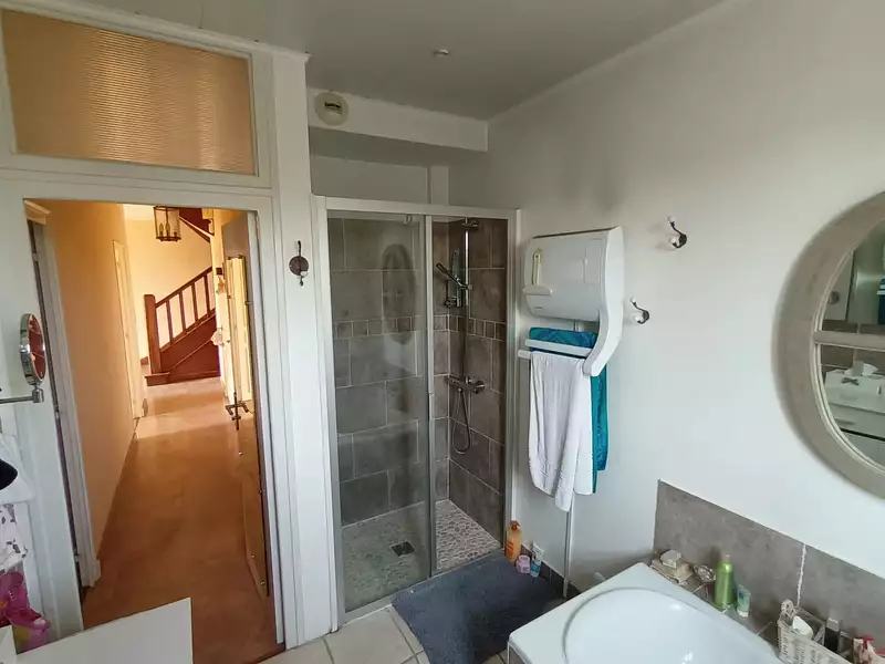 Maison, 190 m²