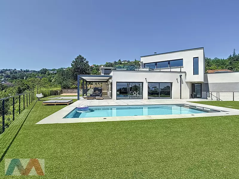 Maison, 201 m²