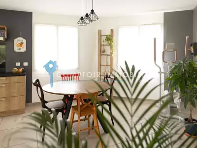 Maison, 99 m²