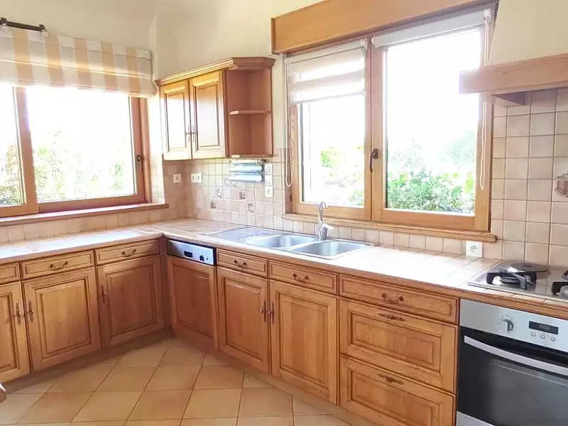Maison, 163 m²