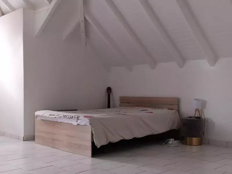 Maison, 225 m²