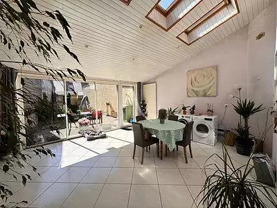 Maison, 222 m²