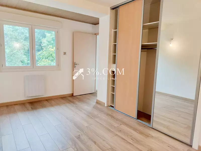 Maison, 198 m²