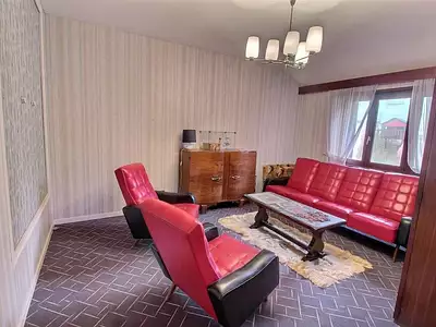Maison, 282 m²