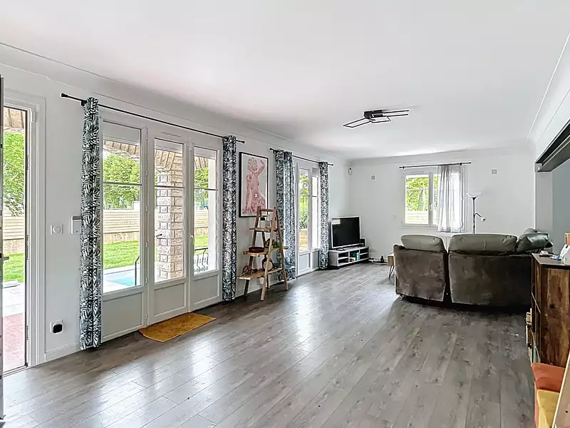 Maison, 177 m²