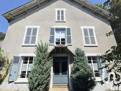 Maison, 196 m²