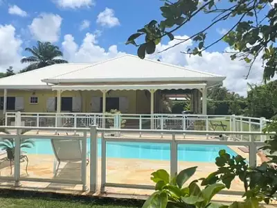Maison, 89 m²