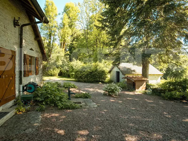 Maison, 216 m²