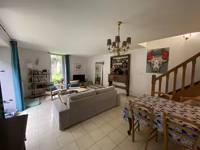 Immeuble, 225 m²