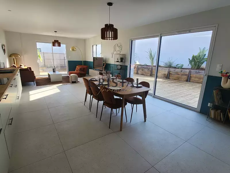 Maison, 98 m²