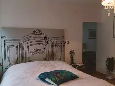 Maison, 256 m²