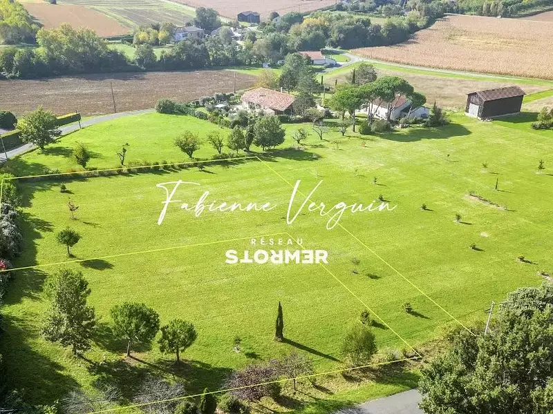 Terrain, 1 850 m²