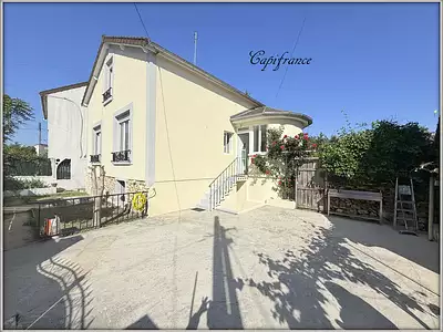 Maison, 185 m²