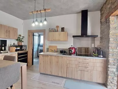 Maison, 225 m²