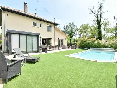 Maison, 155 m²