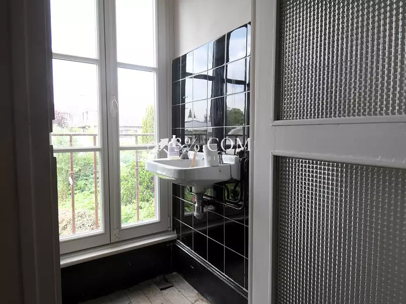 Maison, 184 m²