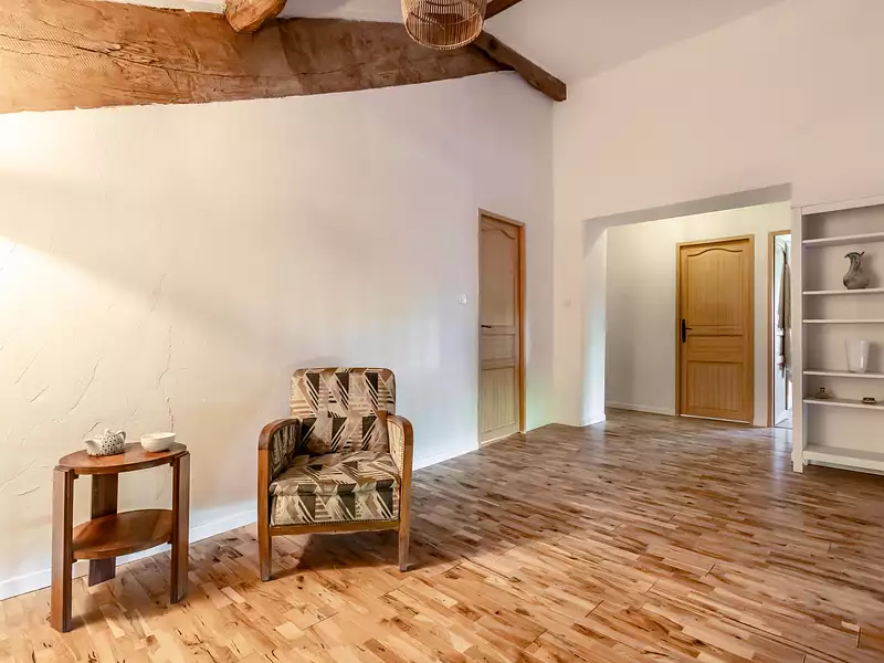 Maison, 11 677 m²