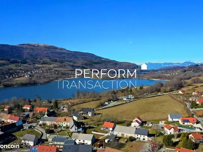 Terrain, 690 m²