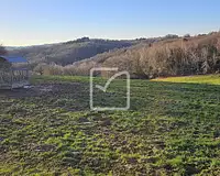 Terrain, 1 572 m²