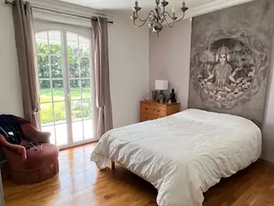 Maison, 230 m²