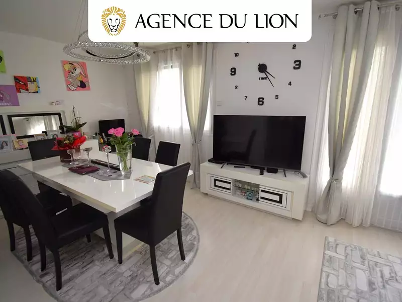 Maison, 115 m²
