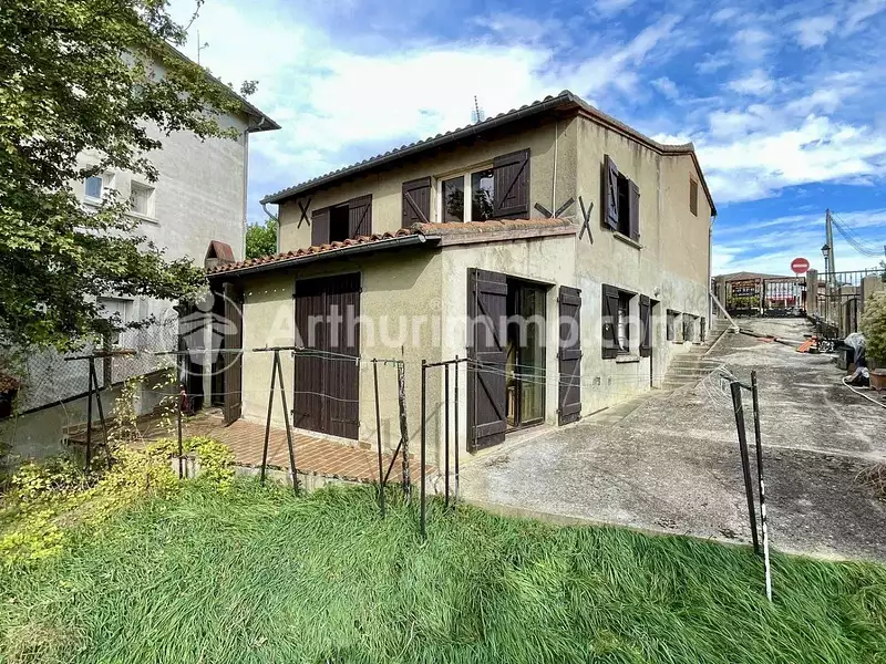 Maison, 174 m²