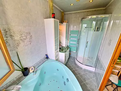 Maison, 266 m²