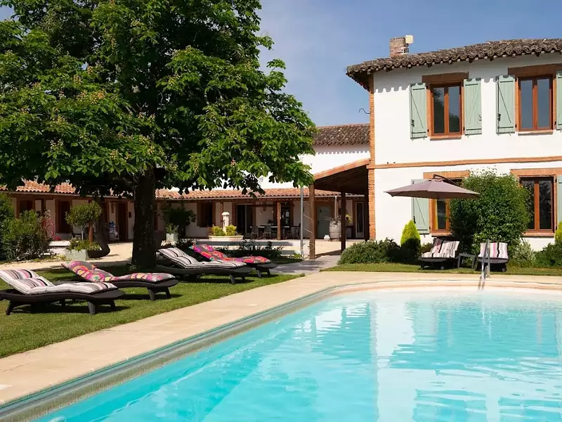 Maison, 640 m²
