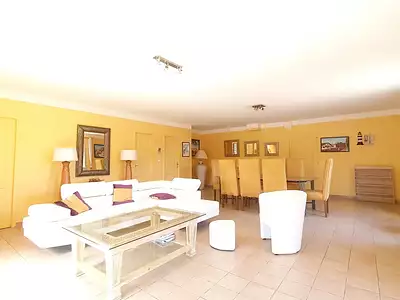 Maison, 144 m²