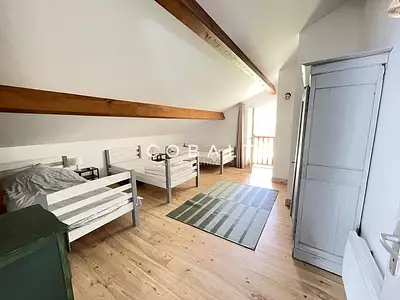 Maison, 235 m²