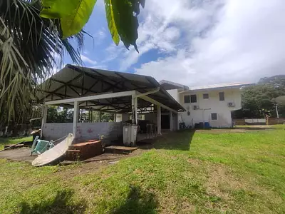Immeuble, 230 m²
